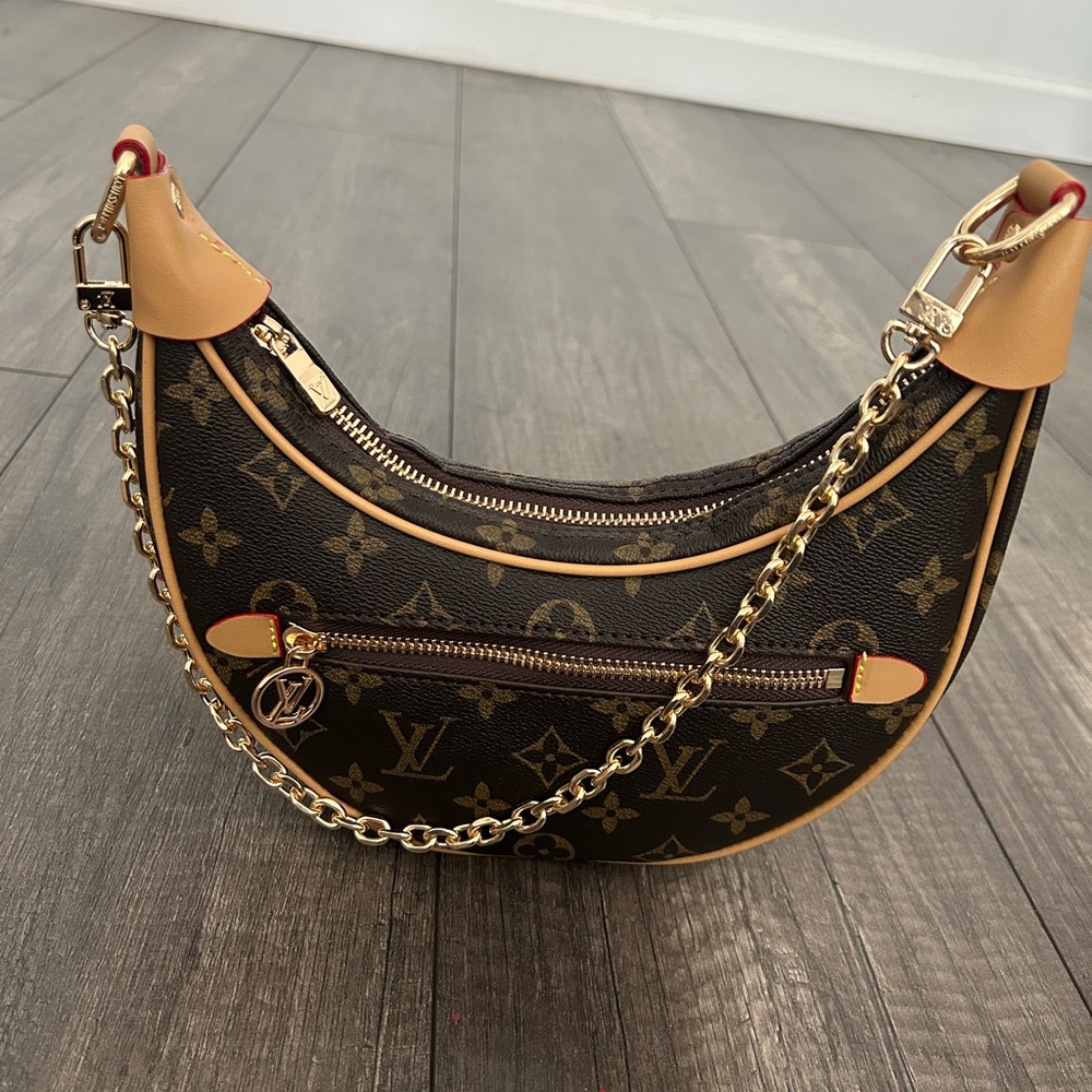 lv loop purse - Picture 6 of 9